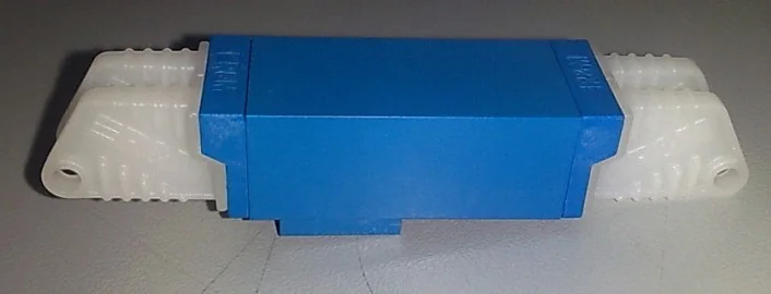E2000 duplex adapter